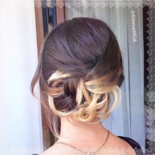 Привет, девочки!  Мы предлагаем услуги визажиста и стилиста по прическам? 05 Привет, девочки!  Мы предлагаем услуги визажиста и стилиста по прическам? 05