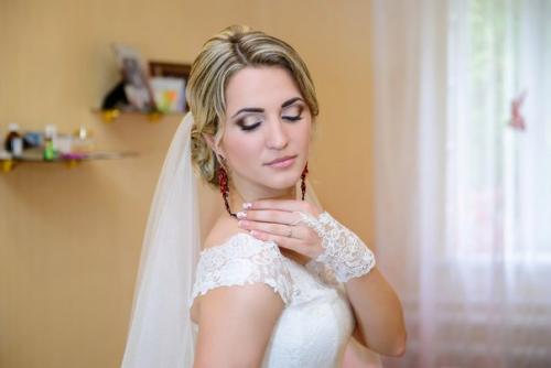 Милые девушки, будущие невесты, идет запись на свадебный сезон осень 2017 года! 01