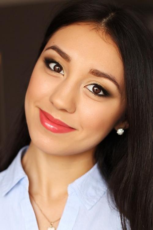 Нужны модели на макияж и прическу в воскресенье (24. 04