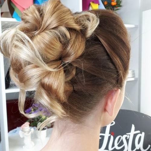 Красотули, богини?  Только в том случае, если вам нужен вечерний Смоки, или макияж на пигментах, прическа, укладка, фотосессия! 02