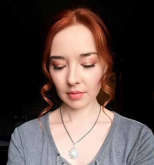 Красотку Ксению на свадьбу собрала. 01