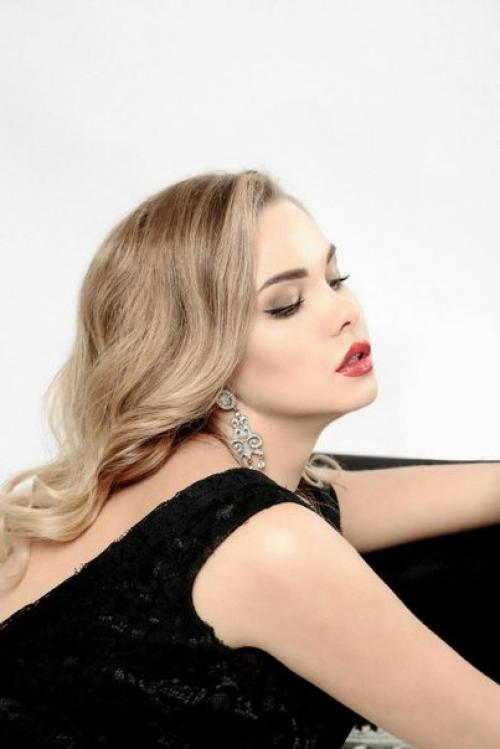 А ты уже свой образ для вечера пятницы выбрала? 03