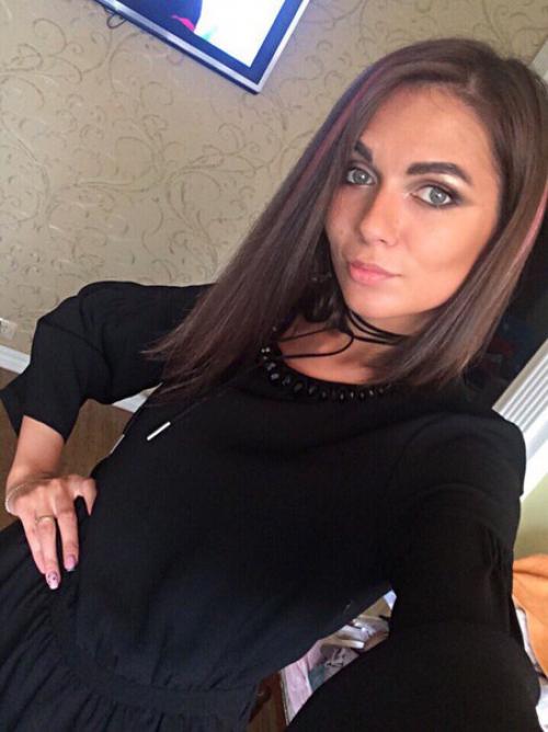 Девчонки, нужны модели на макияж и прически? 04