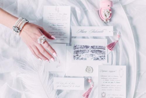 События фильма происходили в 18 веке, а у нас на дворе 21! 01