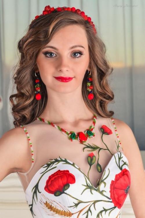 Свадебный макияж - особый вид профессионального макияжа. 01