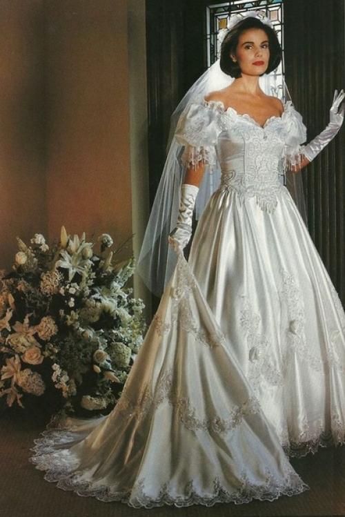 10 красивых фотографий, отражающих свадебный стиль 1990-х годов. 08