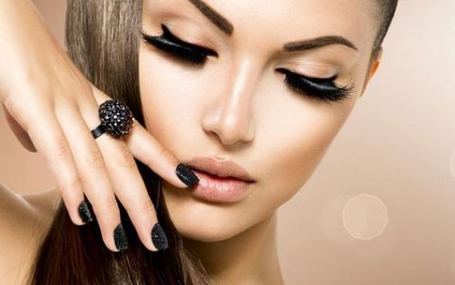 Девочки, кто хочет посетить салон красоты У Альмиры: стрижка, покраска, прическа, макияж, шугаринг, маникюр, реснички, бровки? 01