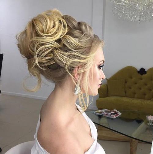 До того как я начала работать мне делала макияж на свадьбу. 04