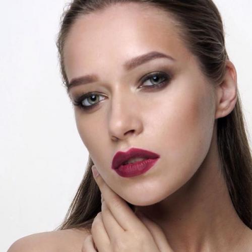 Уважаемые участники сообщества, привожу вам пример того, как должно выглядеть объявление о поиске модели на макияж. 01