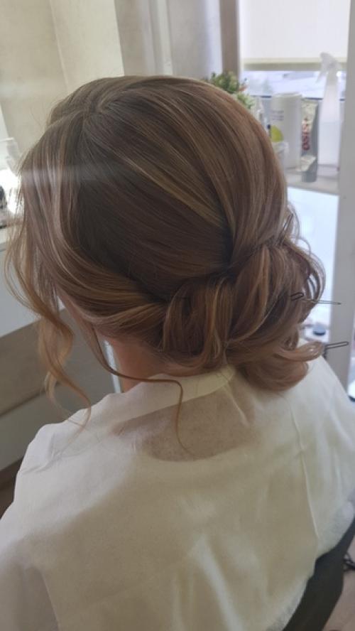 Делюсь процессом создания воздушной причёски и вечерним макияжем для Иришки. 01