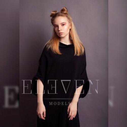 Дамы приглашаю. Дневной макияж (300) локоны (300) = 6? 04