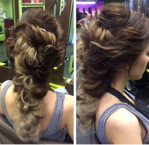 Женская прическа и макияж - чрезвычайно важная вещь, поскольку она может произвести ошеломляющее впечатление на окружающих. 02