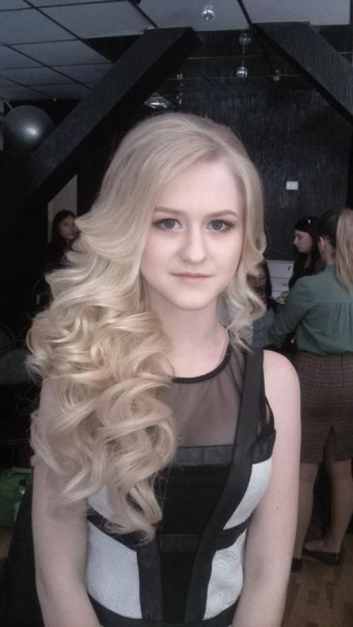 Воронеж.  Мастер-класс по прическпм у стилистов из москвы Art4studio. 09