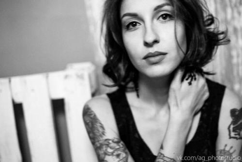 Как правильно позировать на фотосессии. 05