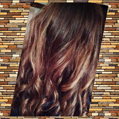 Парикмахер - визажист.  Выезд на дом ( Гданьск, Гдыня, Сопот и окрестности) практикую трихологию (диагностика кожи головы, уходы). 06