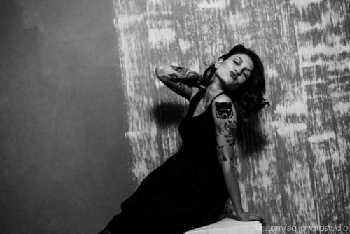 Как правильно позировать на фотосессии. 02