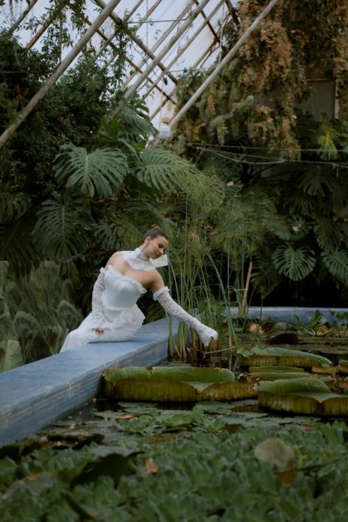 Фотографии со съемки для свадебного салона Санторини готовы. 09