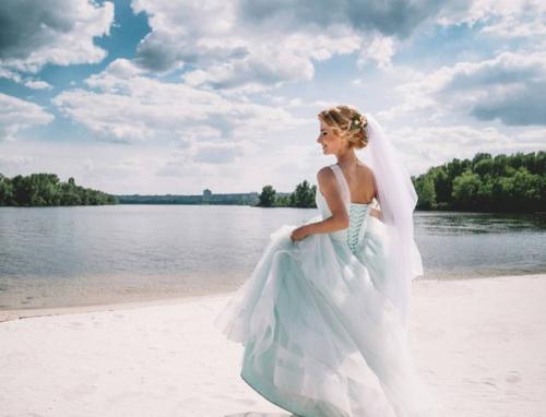 Внимание!  Идет набор на индивидуальное обучение Свадебным и Вечерним Прическам по курсу  стилист свадебных и вечерних причесок. 03