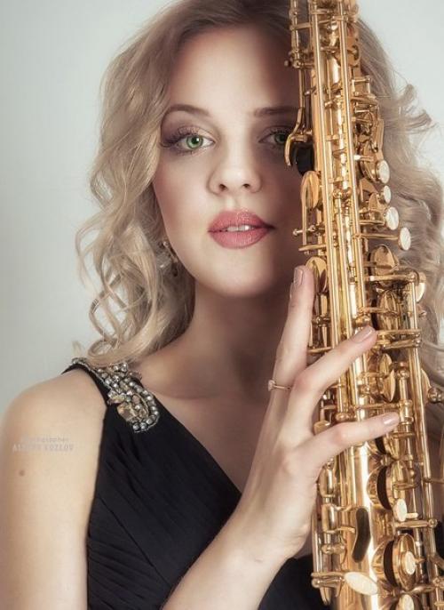 Время перемен?  Новые образы для вас подберут наши опытные мастера. 09