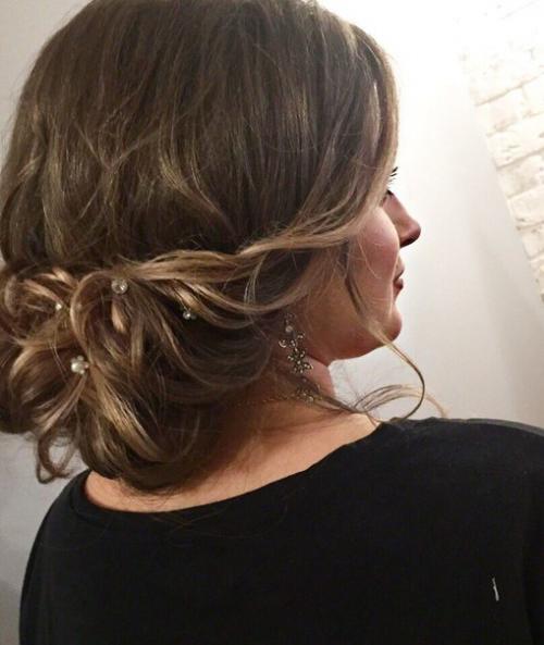 Свадебный стилист?  Свадебная причёска макияж от 3000? 09