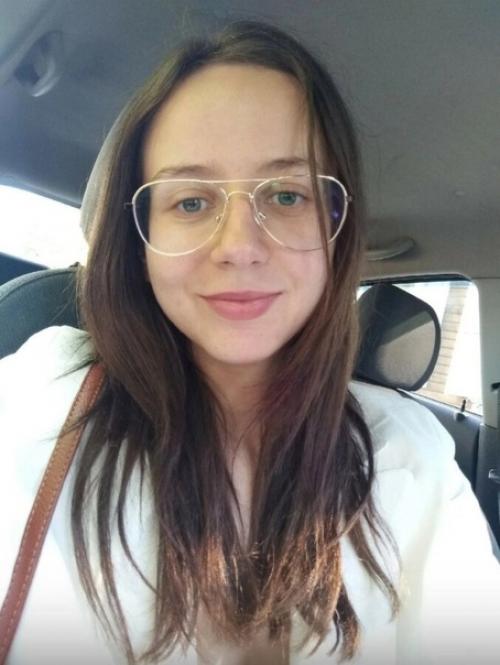 Звездный стилист уставшую костромичку на федеральном канале преобразит. 01