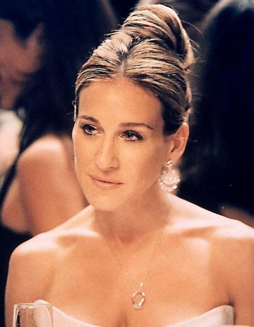 Как менялась причёска главной героини сериала Секс в Большом Городе. 02 Как менялась причёска главной героини сериала Секс в Большом Городе. 02