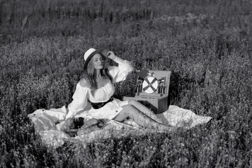 Именно под этой серией хочется рассказать о потрясающем чувстве, когда ты понимаешь, что вся команда вложилась и сделала цельную картинку. 04