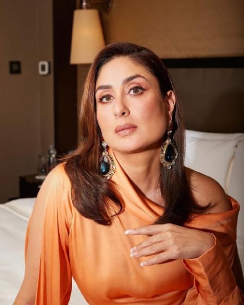 Карина капур кхан в образе от стилиста - бхавны шарма. 04