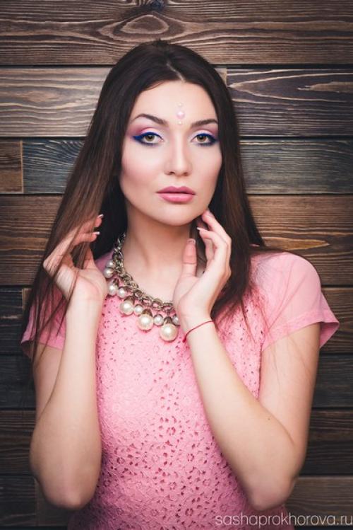 Для пополнения портфолио ищу моделей на макияж, прически, локоны! 03