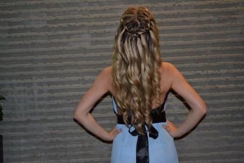 Предлагаю прически, укладки, плетение, локоны, макияж на любой случай жизни. 03