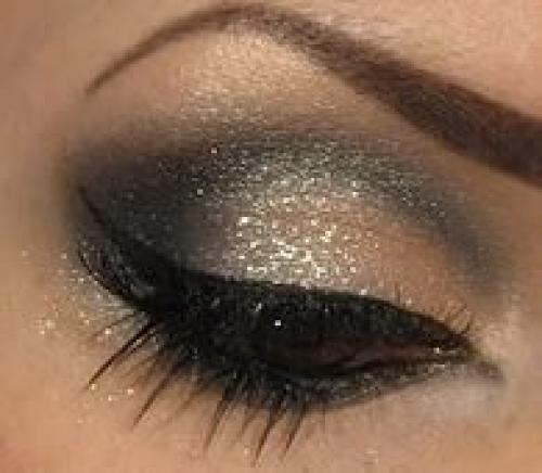 Эжвинский дворец культуры бумажников объявляет набор в школу Красота Плюс. 02