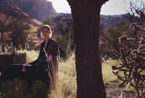 Still Life: Валеска горчевски в фотосессии Уилла Давидсона для Vogue Australia October 2015. 01