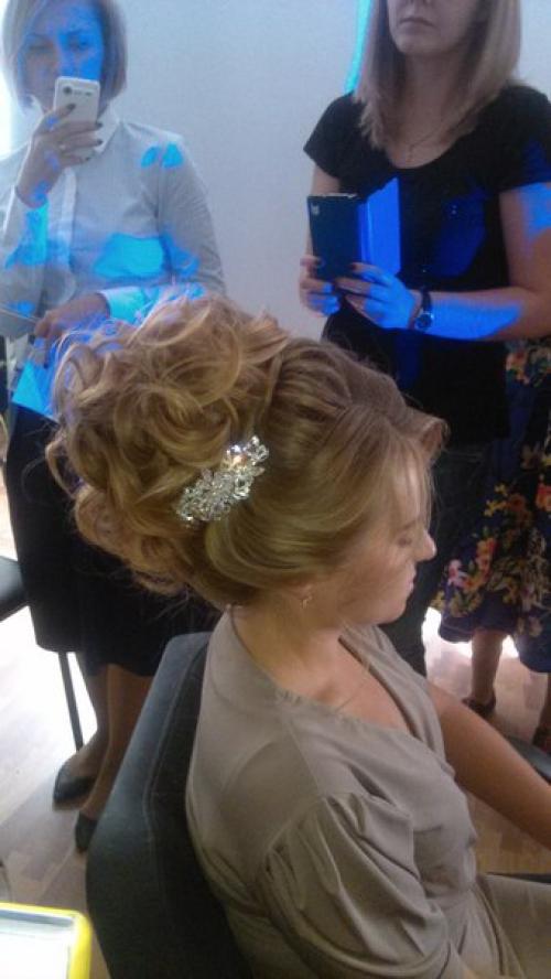 Воронеж.  Мастер-класс по прическпм у стилистов из москвы Art4studio. 06