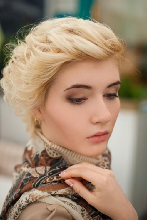 Для пополнения портфолио ищу моделей на макияж, прически, локоны! 04