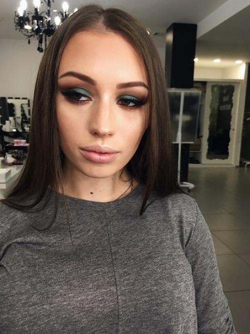 Добрый день?  Предлагаю услуги квалифицированного визажиста стилиста, выпускница школы Гоар аветисян. 08