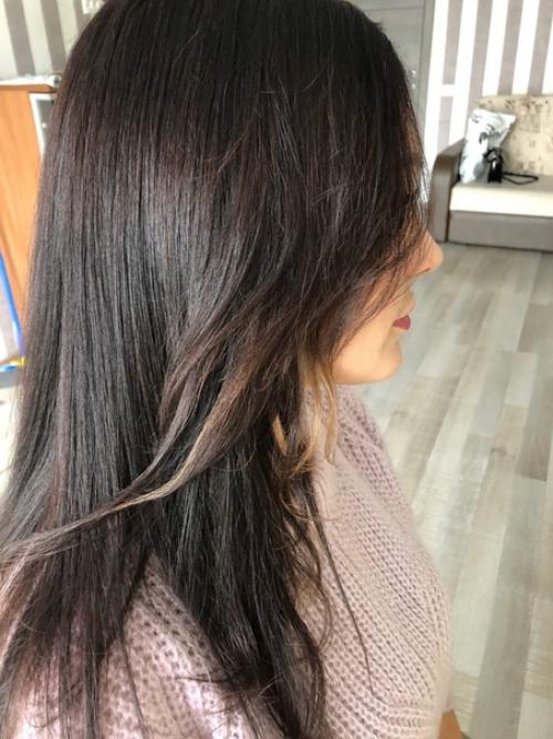 Вооон те светлые прядки у лица видите? 01