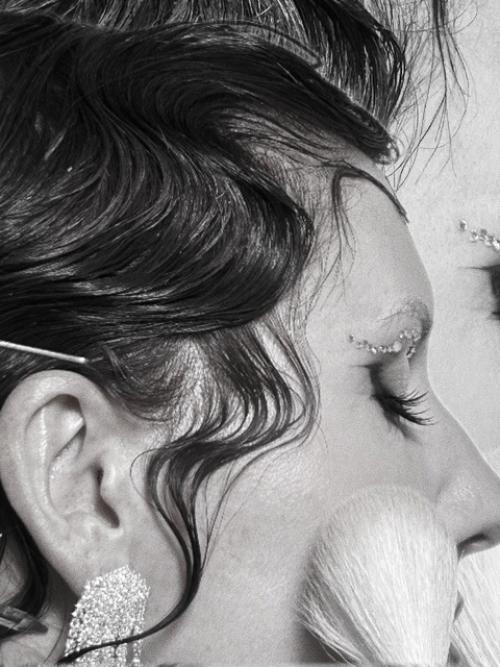 Когда речь идет о свадебном дне, каждая деталь имеет значение. 05