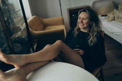 Вы можете прийти ко мне на съемку, любой. 02