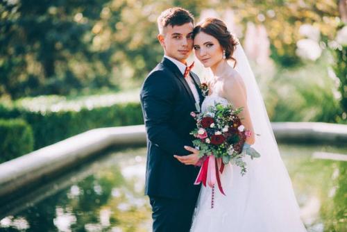 Мы считаем, что свадьба - это самое значимое торжество в жизни каждой девушки. 05