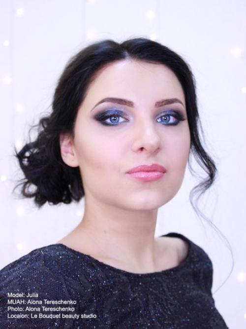 Здравствуйте!  Меня зовут Алена терещенко. 02