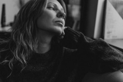 Вы можете прийти ко мне на съемку, любой. 03