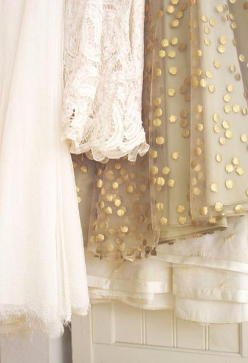 На первый взгляд кажется, что современные тенденции моды абсолютно не заботятся о том, чтобы мы выглядели более женственно, ? 06 На первый взгляд кажется, что современные тенденции моды абсолютно не заботятся о том, чтобы мы выглядели более женственно, ? 06