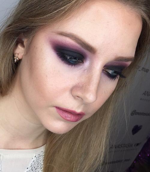 Модели на макияж нужны. 02