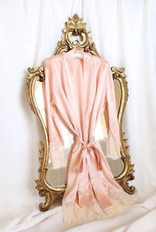 На первый взгляд кажется, что современные тенденции моды абсолютно не заботятся о том, чтобы мы выглядели более женственно, ? 04 На первый взгляд кажется, что современные тенденции моды абсолютно не заботятся о том, чтобы мы выглядели более женственно, ? 04