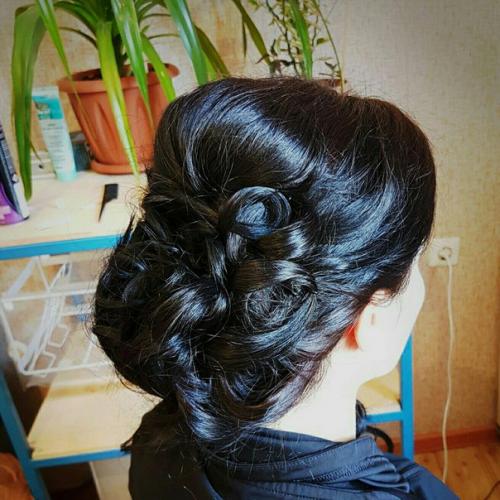 Дорогие девушки?  Предлагаю вашему вниманию услуги визажиста/парикмахера. 08