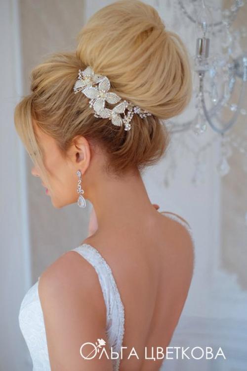 50%. Не упустите нашу скидку на свадебные и вечерние образы. 04