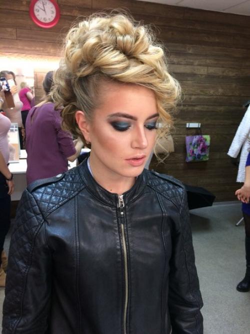 Вот и закончился мой курс Свадебные и Вечерние Прически? 09