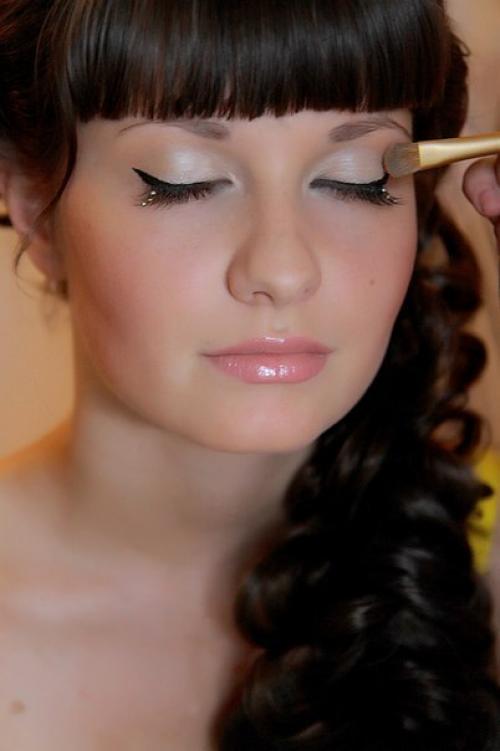 Прическа бесплатно и макияж! 01