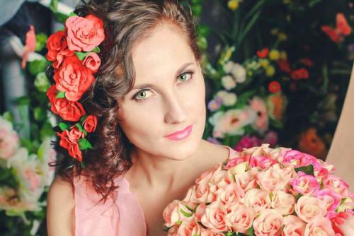 Милые девушки?  Модели для пополнения портфолио на макияж и прическу нужны. 02