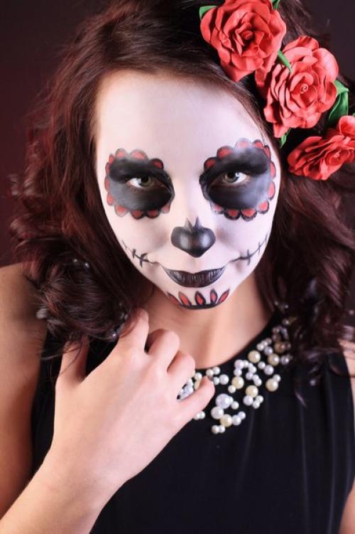 Милые девушки?  Модели для пополнения портфолио на макияж и прическу нужны. 03